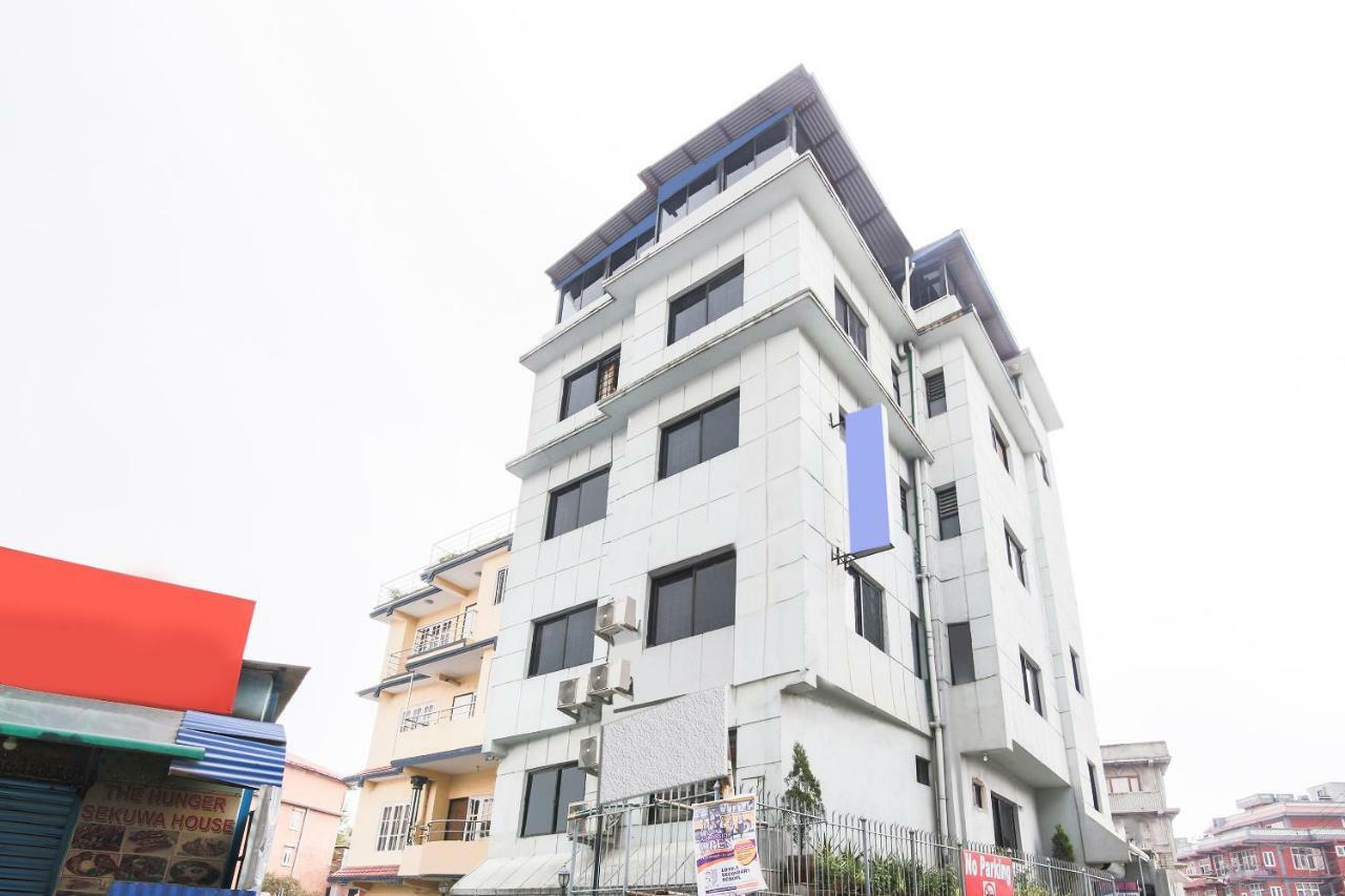 Oyo 358 Hotel Rose Star Катманду Экстерьер фото