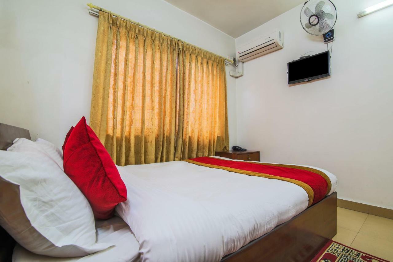 Oyo 358 Hotel Rose Star Катманду Экстерьер фото