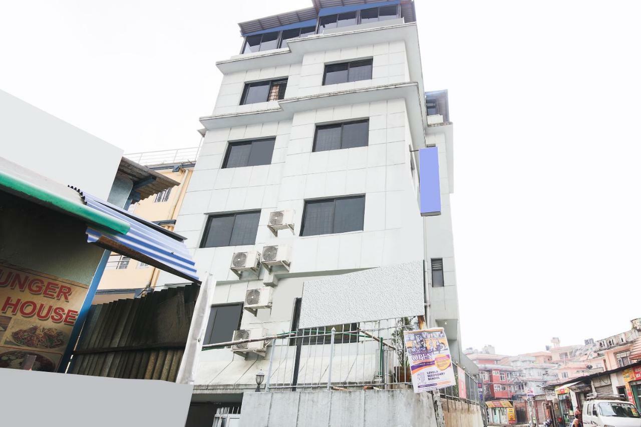 Oyo 358 Hotel Rose Star Катманду Экстерьер фото